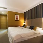 Impiq Hotel