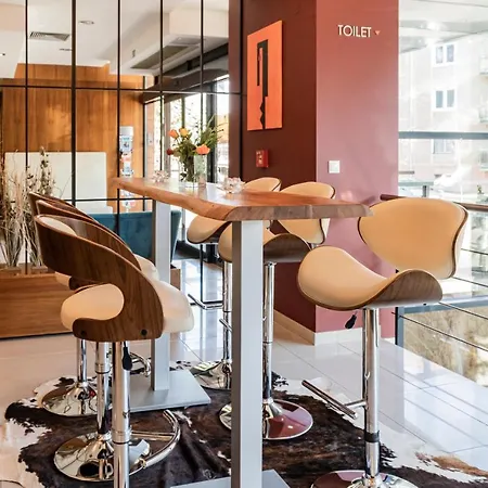 Impiq Hotel