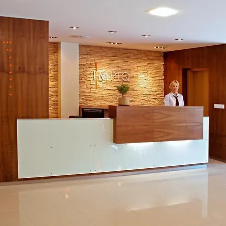 Hotell Impiq Trnava