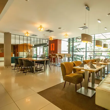 Impiq Hotell