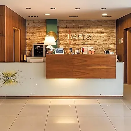 Impiq Hotel 4*