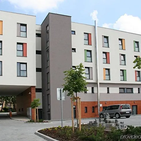 Impiq Hotel